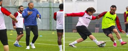 BOLUSPOR TUZLASPOR MA�ININ HAZIRLIKLARINI S�RD�R�YOR