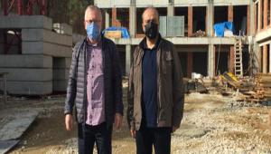 BAKAN YARDIMCISI MET�N VE REKT�R AL��ARLI, HUKUK FAK�LTES� �N�AATINI �NCELED�