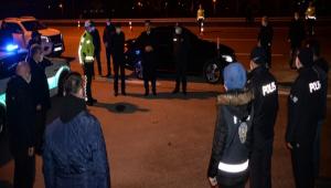 Vali �mit Trafik Tedbirlerini Denetledi