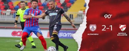 BOLUSPOR �ZM�R\'DEN MA�LUB�YETLE AYRILDI 2-1