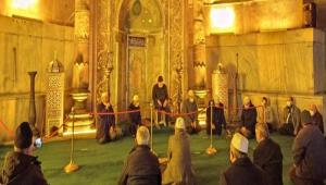 Ayasofya\'da G�yn�k r�zgar�