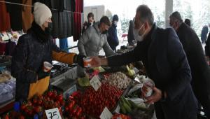 Bolu Belediyesi\'nden vatanda�lara kandil lokmas�