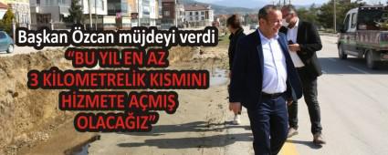 Ba�kan �zcan m�jdeyi verdi