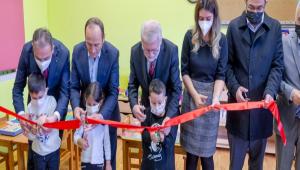 BA�B� STEM �OCUK AT�LYES� A�ILDI