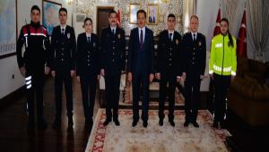 AKSOY\'DAN VAL� �M�T\'E POL�S HAFTASI Z�YARET�