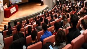 C�MNAST�K�� ��AMP�YONLAR KAMP�STE� S�YLE��S�