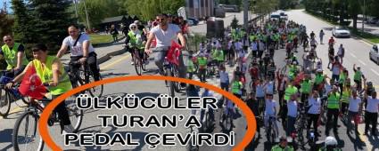 �LK�C�LER TURAN\'A PEDAL �EV�RD�