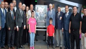 B�RL�KTE \'KURTULU� HATTI\'NI �ZLED�LER