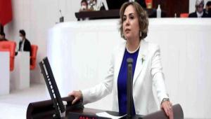 AK PART�\'L� YILMAZ\'DAN BA�KAN �ZCAN\'A KINAMA