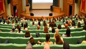 SA�LIK B�L�MLER�NDE KAR�YER SEMPOZYUMU HEM��REL�K PROGRAMI GER�EKLE�T�R�LD�