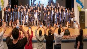 BOLU ABANT �ZZET BAYSAL �N�VERS�TES�, MEZUNLARINI U�URLUYOR
