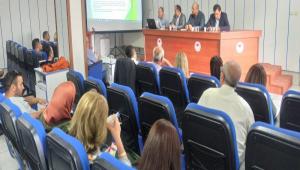 B�TK� KORUMA �R�NLER� BAY�LER�NE B�LG�LEND�RME TOPLANTISI YAPILDI