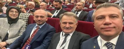 AK PART� BOLU TE�K�LATI GEN��LET�LM�� �L BA�KANLARI TOPLANTISINA KATILDI