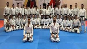 ANTREN�R KURSU TAMAMLANDI
