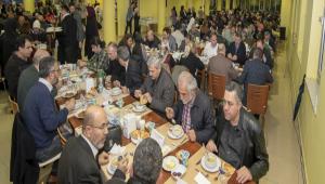 BA�B�\'den �ehit Aileleri, Gaziler ve Depremzedeler ��in �ftar