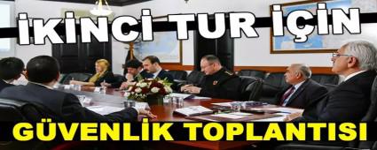 �K�NC� TUR ���N G�VENL�K TOPLANTISI
