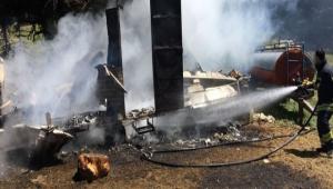 KARAVAN BOMBA G�B� PATLADI
