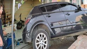 FEC� KAZA, ARA� D�KKANA G�RD�