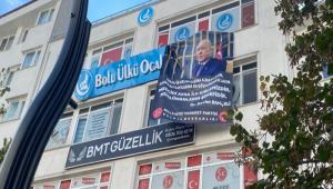 MHP\'den pankartl� tepki!