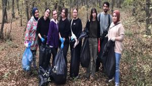 BA�B� ��RENC�LER�NDEN �EVRE K�RL�L���NE Y�NEL�K FARKINDALIK ETK�NL���