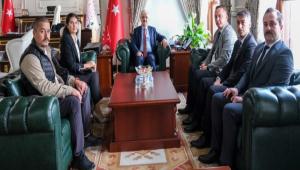 �LK� OCAKLARI BA�KANI SEDAT TOK VAL� KILI�\'I MAKAMINDA Z�YARET ETT�