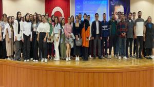 Baib�\'de kamuda kariyer e�itimi