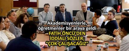 Akademisyenlerle, ��retmenler bir araya geldi