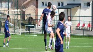 DÖRTDİVANSPOR'DAN LİDER ALADAĞSPOR'A DARBE: 3-1 DÖRTDİVANSPOR'DAN LİDER ALADAĞSPOR'A DARBE: 3-1