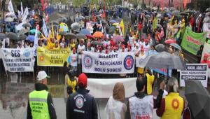 BOLU\'DA 1 MAYIS YA�MUR D�NLEMED�